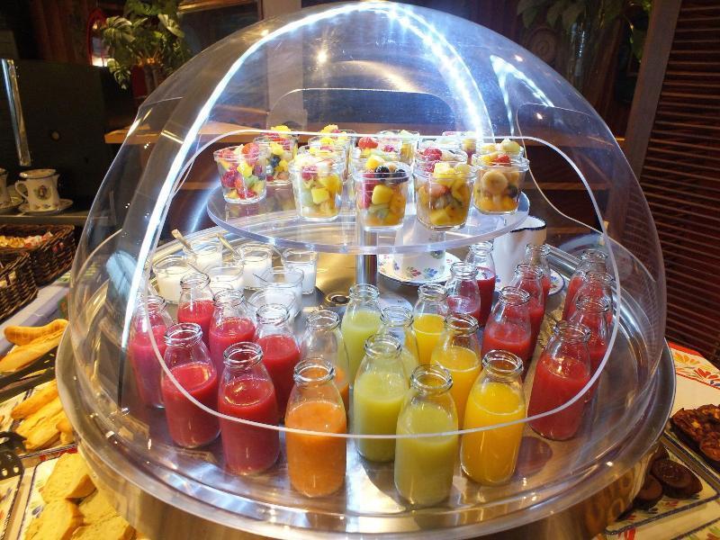 Hotel - Restaurant - Salon De The Le Beausejour Trégastel Εξωτερικό φωτογραφία