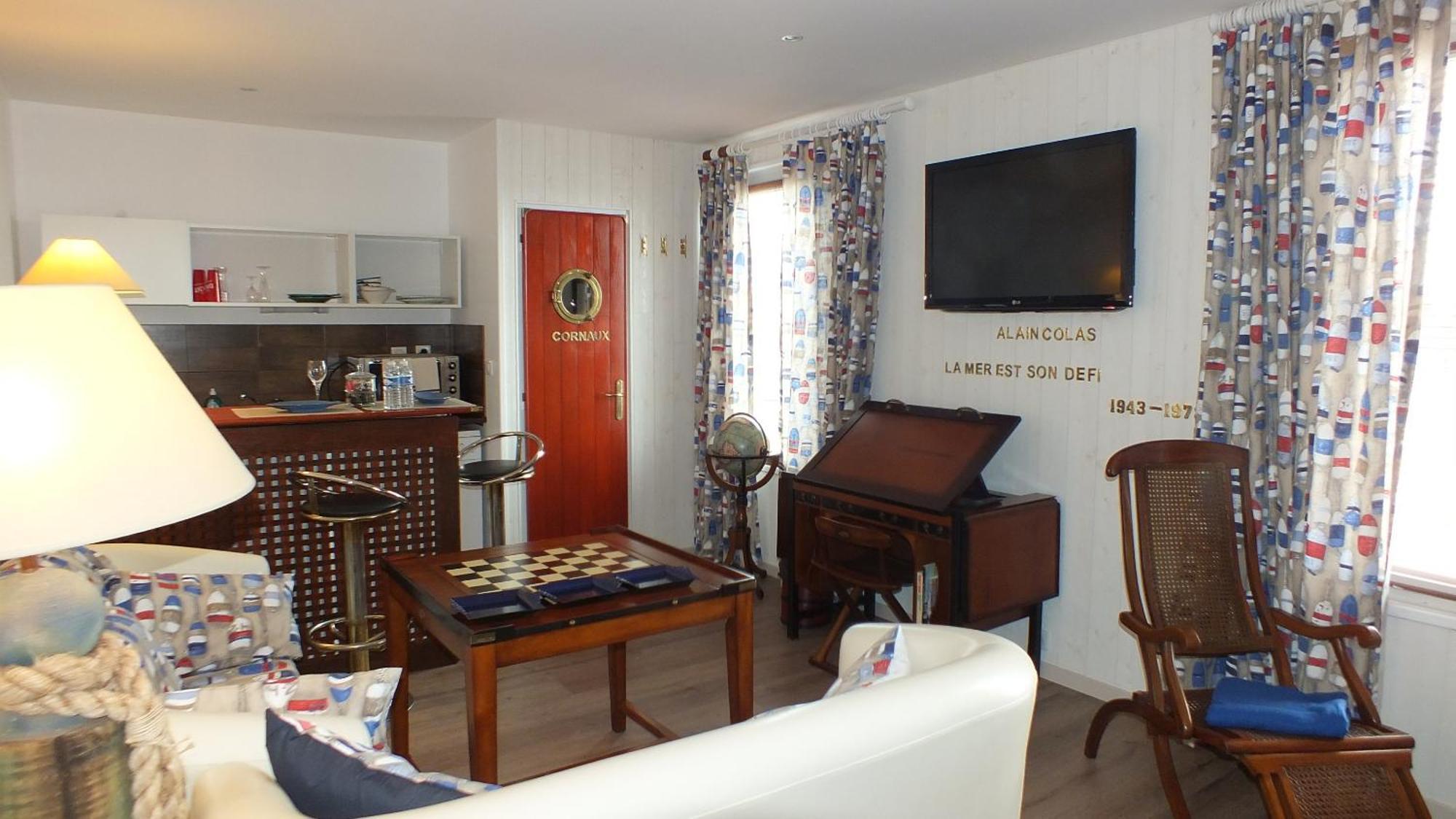 Hotel - Restaurant - Salon De The Le Beausejour Trégastel Δωμάτιο φωτογραφία